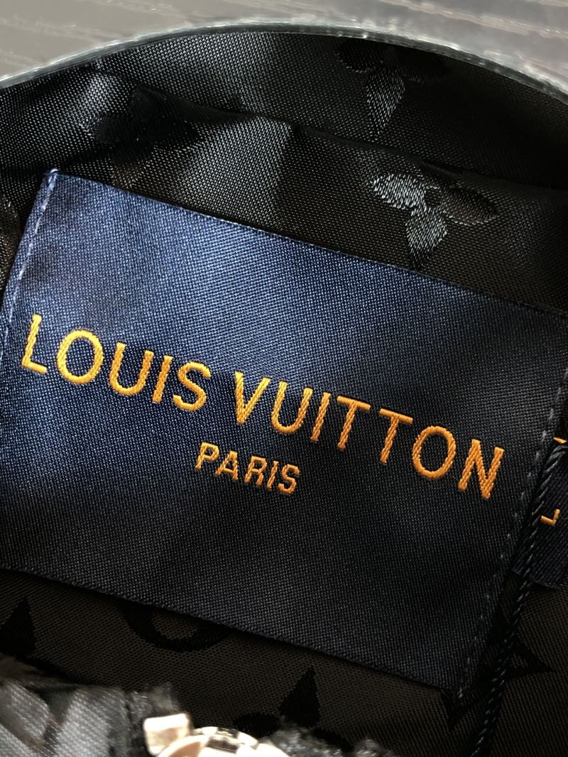 Louis Vuitton Outwear